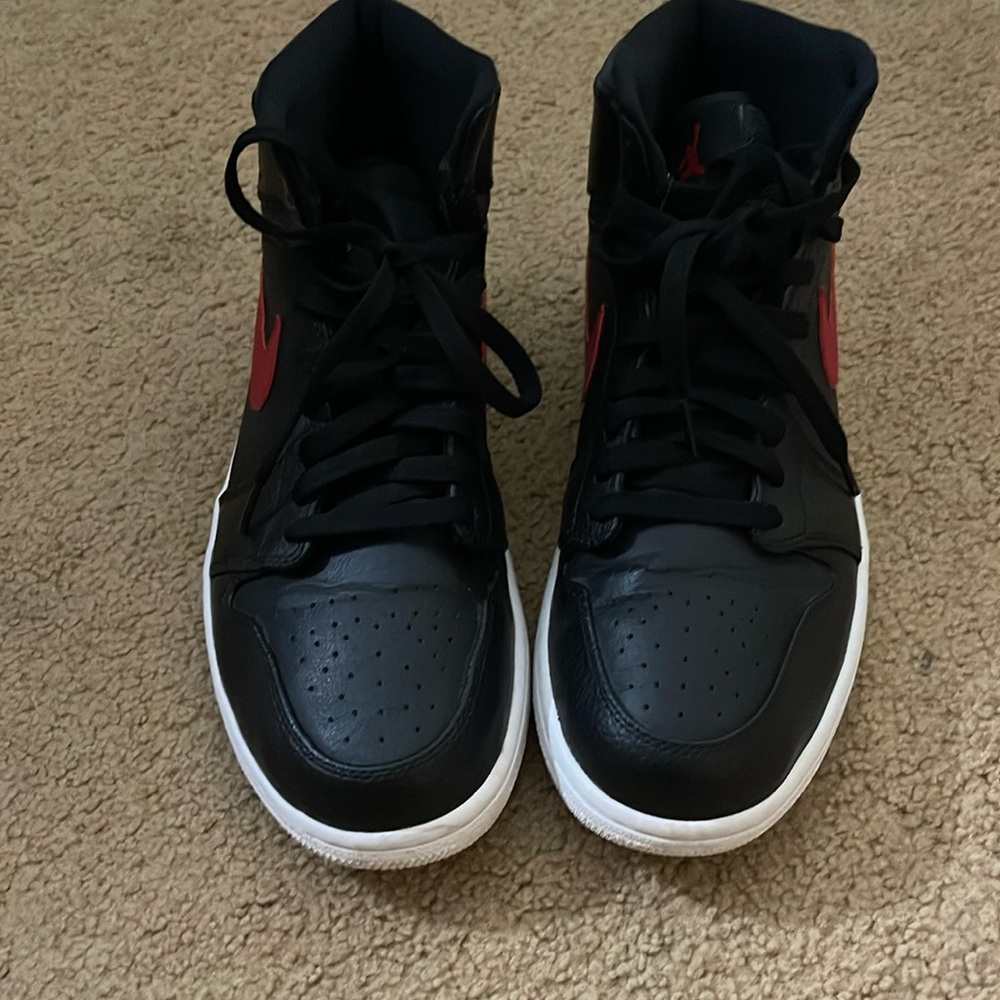 Men Jordan size 9.5